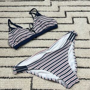 Xhilaration 2pc swimsuit